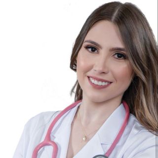 Ampliar imagem: Cecília Elis Gumiel Moreschi ., Ginecologista Curitiba