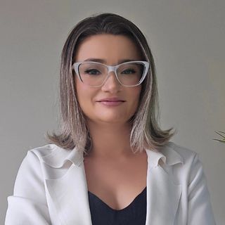  Maria Cristina Oliveira Pinto