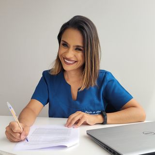 Ampliar imagem: Priscila de Lima, Fisioterapeuta Betim