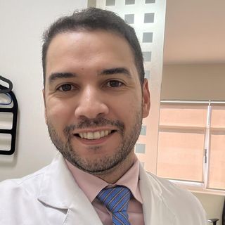 Samuel Pessôa Rosa, Ortopedista - Traumatologista Brasília