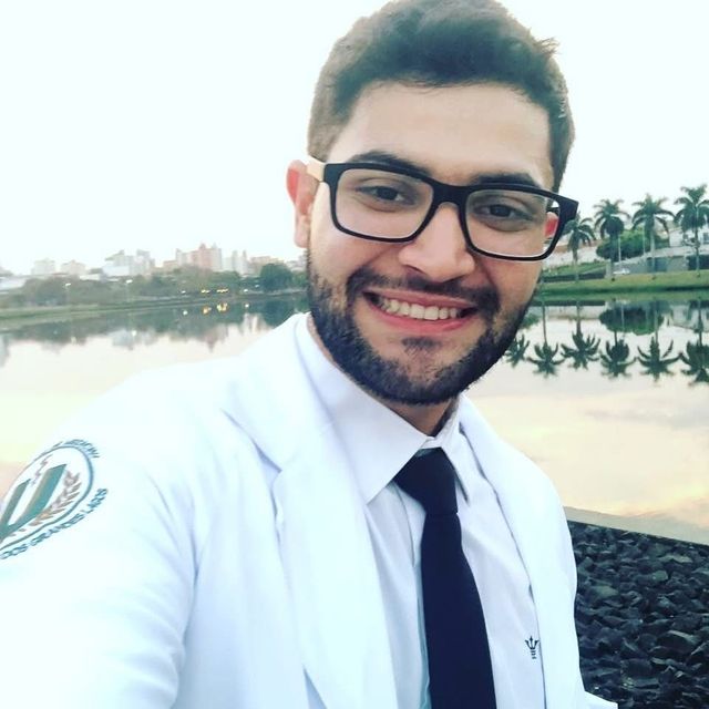 Wanderson S Martins, Especialista em Clínica Médica Araçatuba