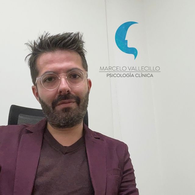 Marcelo Vallecillo Ramirez, Psicólogo Santiago
