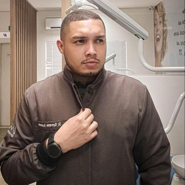 Gyovanne Gydeonne Junior da Cunha Oliveira, Dentista Campo Grande