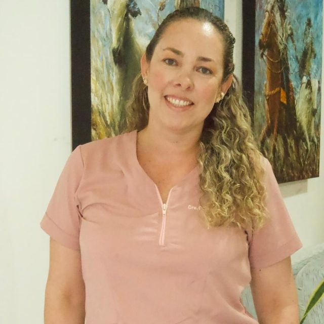 Maria Fernanda Colina Posada, Endocrinólogo Villavicencio