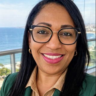 Fabiola da Silva SantosFernandes, Fisioterapeuta Barra Mansa