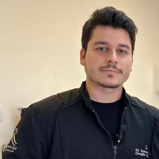 Romario  Katz , Dentista Fortaleza