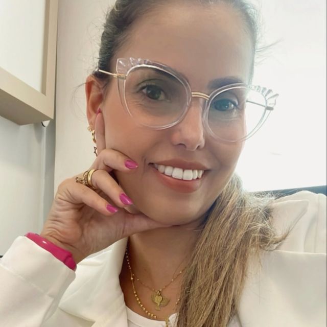Isabella   Pena, Nutrólogo Sete Lagoas