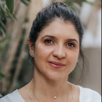 Lis Meirelles, Dentista São Paulo