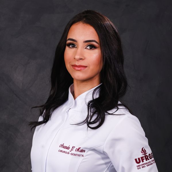 Amanda Matos, Dentista Porto Alegre