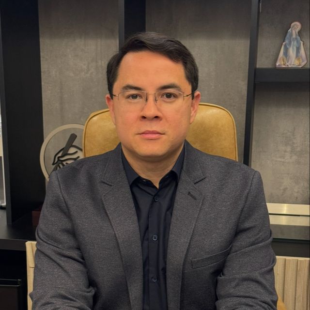 Leonardo Yukio Jorge Asano, Ortopedista - Traumatologista Recife