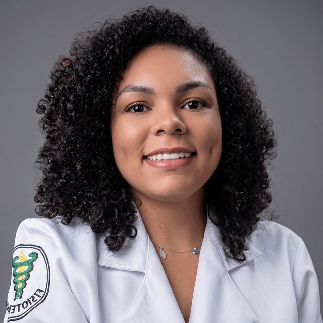 Karoline  Barbosa De Castro Moreira, Fisioterapeuta São Paulo