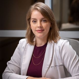 Dra. Larissa Gordilho