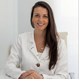 Nicole Dellisanti, Dentista São Paulo
