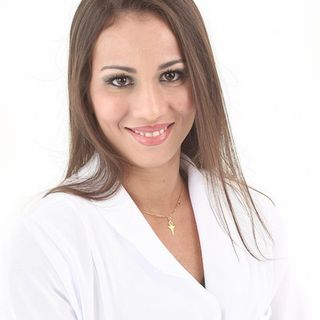 Ampliar imagem: Rosiane Pereira da Costa, Fisioterapeuta Acreúna