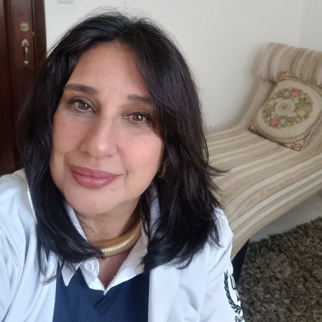 Évelin Cristina Spuzzillo Maia, Psicanalista Sorocaba