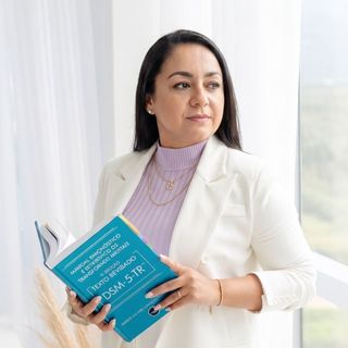 Greyce  Soares de Oliveira, Psicólogo Brasília
