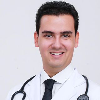 Ampliar imagem: Brener Rafael Nascimento, Infectologista Brasília