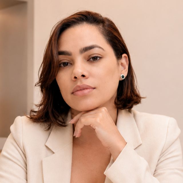 Flávia  Cristina Avelar , Generalista Belo Horizonte
