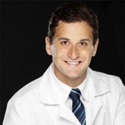 Alexandre Miguel Shwetz Filho, Cirurgião plástico Curitiba