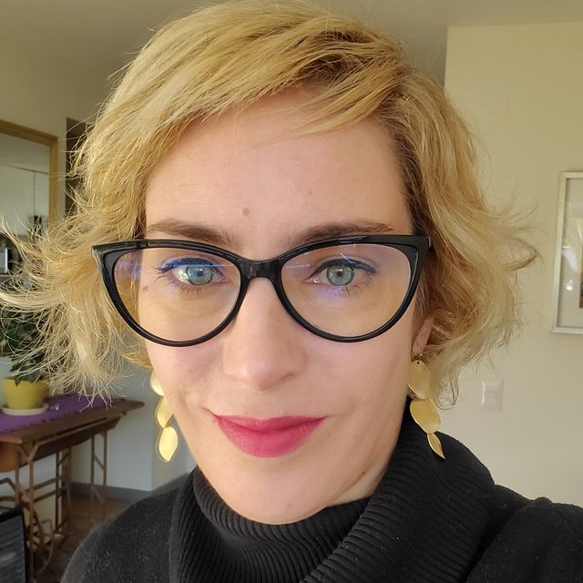 Leslie Nicholls, Psicólogo Santiago