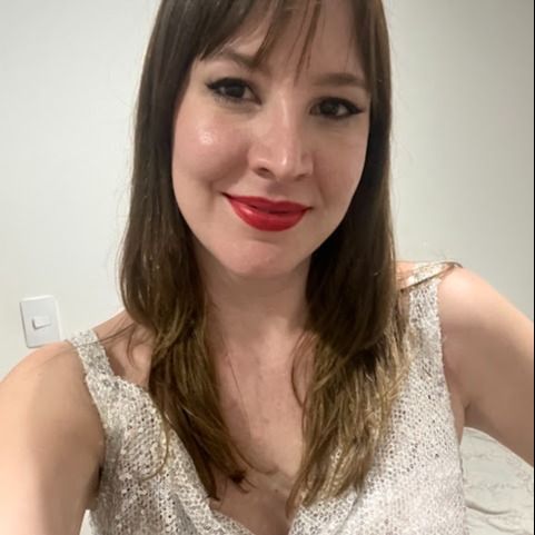 Caroline Moreno Pirani, Psicólogo Londrina