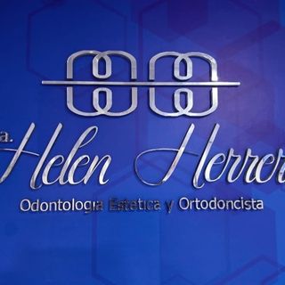 Dra. Helen Andrea Herrera Sanchez