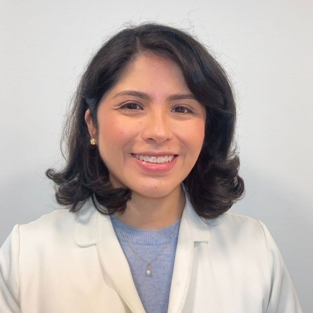 Ana Leonor  Fernandez Cardozo, Oftalmologista Rio de Janeiro