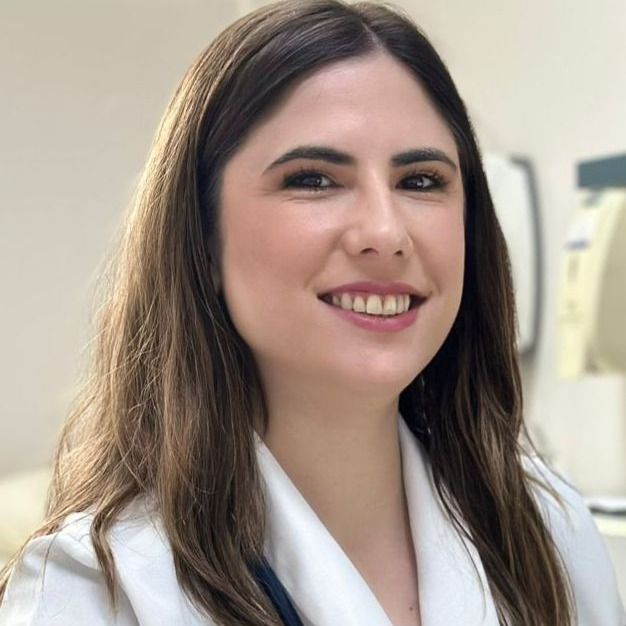 Rafaela Bernardo Gerson, Médico clínico geral Florianópolis