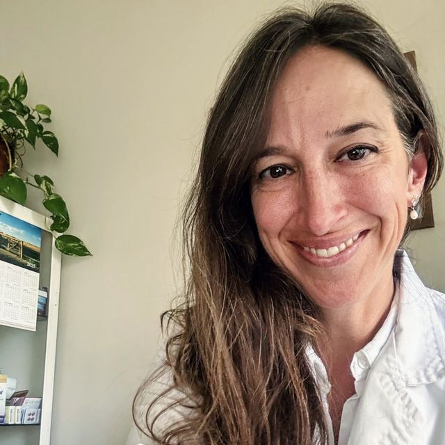 María Andrea Spinetto, Reumatólogo Capital Federal