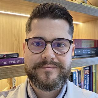 Ricardo Paul Kosop, Infectologista Curitiba