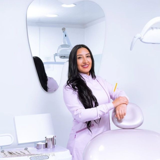 Lady Carolina Torres Cristiano, Odontólogo Bogotá