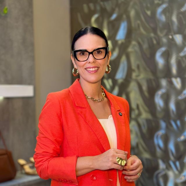 Arminda Pereira Da Silva Theotonio, Oftalmologista Maceió