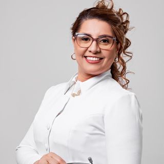 Selma Cristina De Lima, Pediatra Queimados