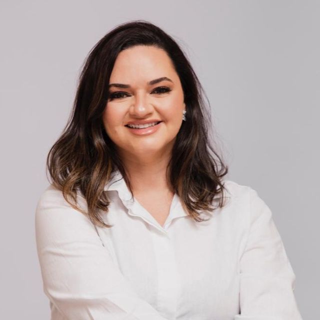 Monnara Lúcio, Infectologista João Pessoa