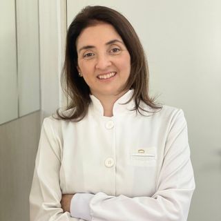 Ampliar imagem: Carolina Gubert ., Dentista Rio de Janeiro