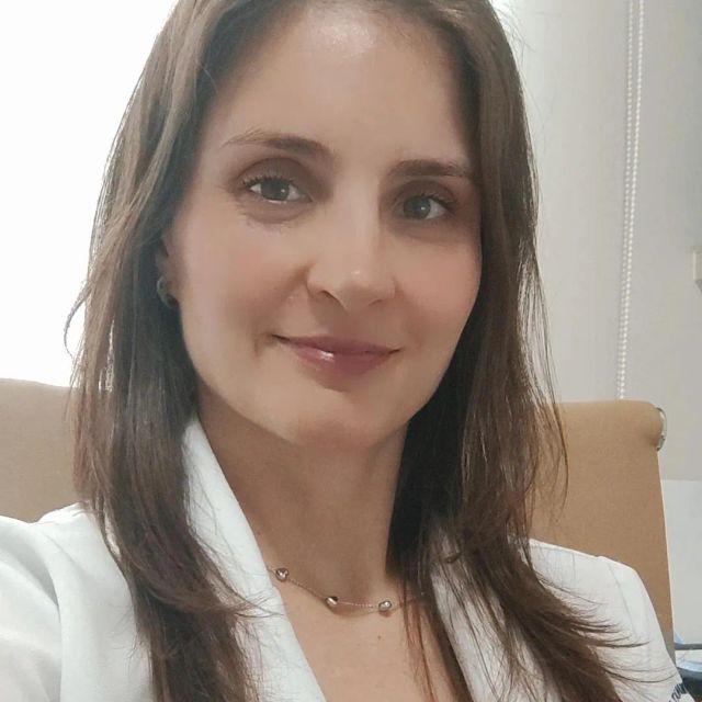 Lívia Thomazi, Pediatra Botucatu