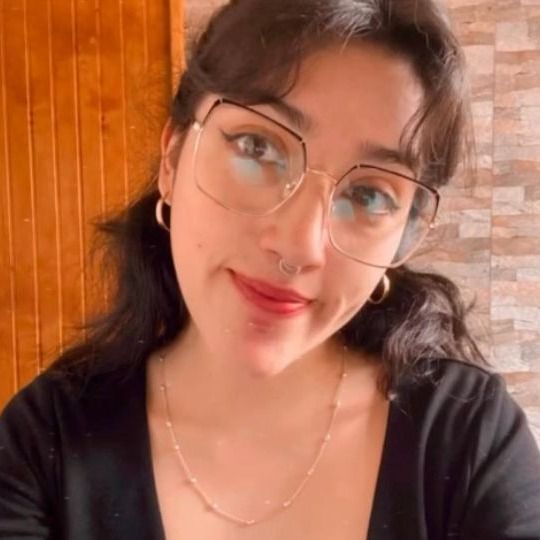 Mackarena Lara Álvarez, Psicólogo Valdivia