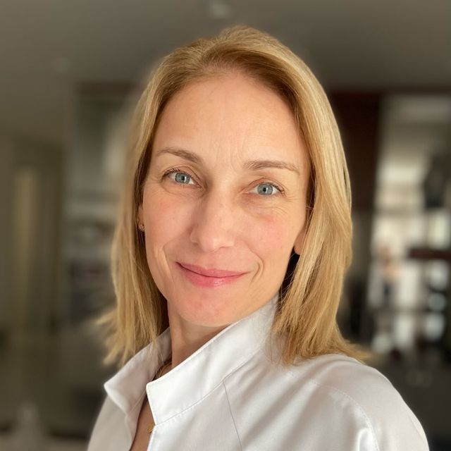 Andrea Cavalheiro Horta Cubero ., Mastologista Santo André