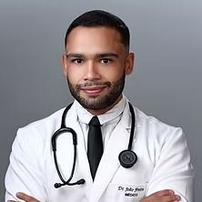 João  Freire, Médico clínico geral Salvador