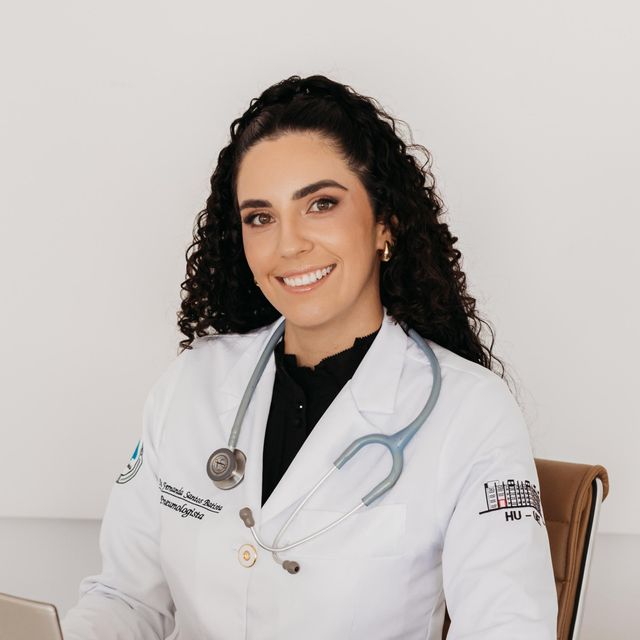 Fernanda Santos Batista, Médico clínico geral Apucarana