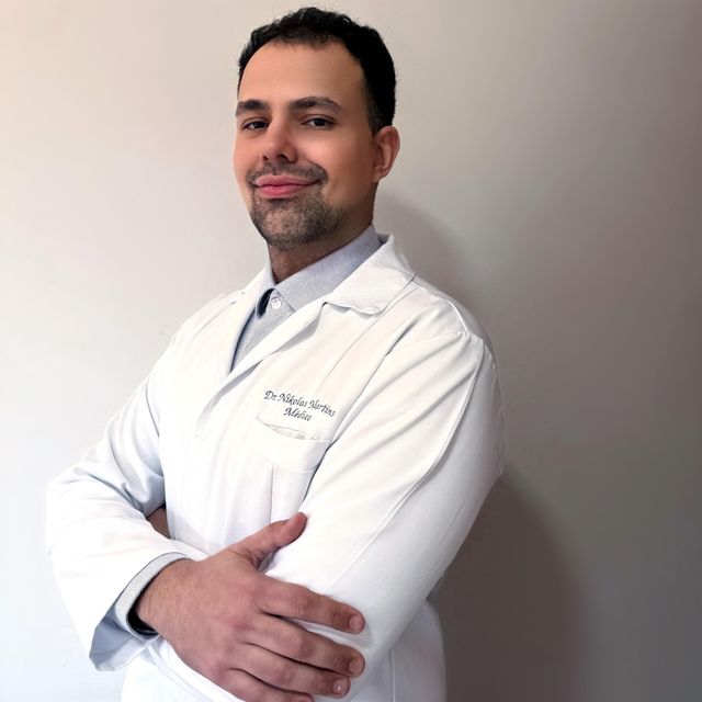 Nikolas Martins, Médico clínico geral Dourados