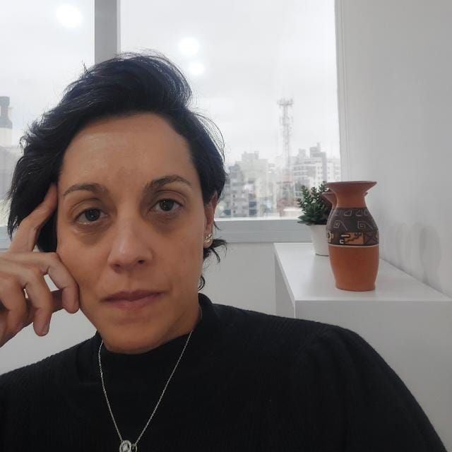 Marina Cabeda Egger Moellwald, Psicólogo Florianópolis
