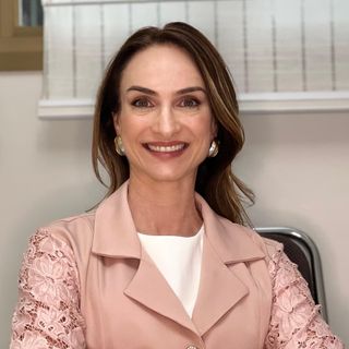 Juliana Paula Bagatin Piveta Assuncao, Médico clínico geral Maringá