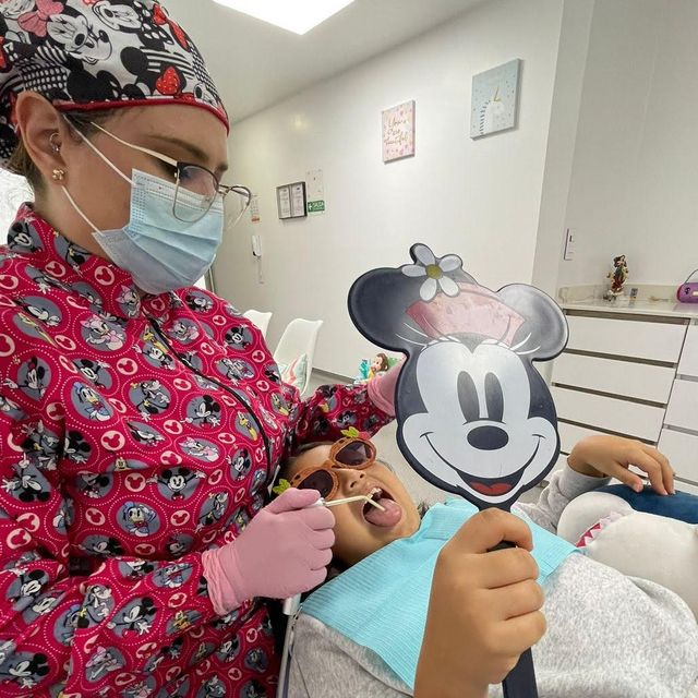 Angela Montoya, Odontopediatra Manizales