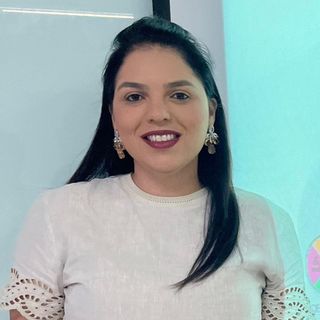 Ampliar imagem: Jannine T. S. Mendonça, Ginecologista Rio Verde