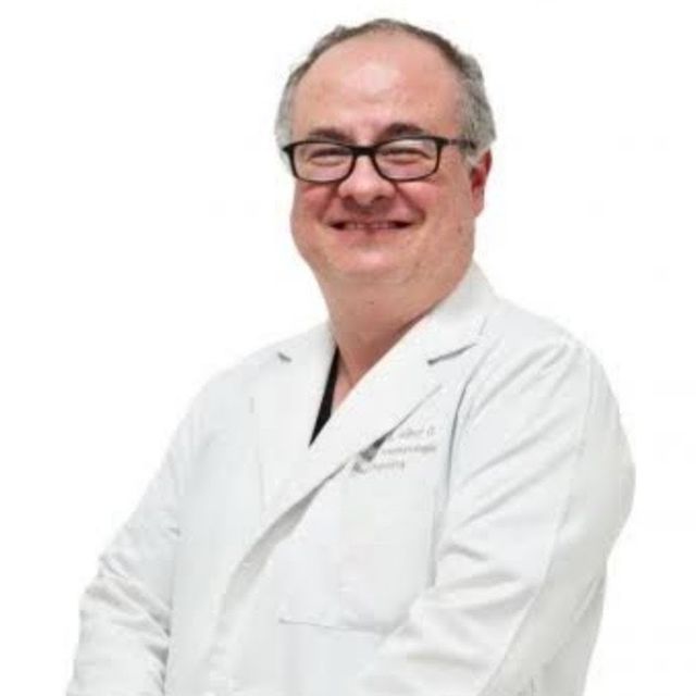 Gustavo Enrique Gómez Osorio, Ortopedista y Traumatólogo Bucaramanga