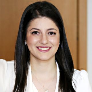 Dra. Ana Carolina Saran