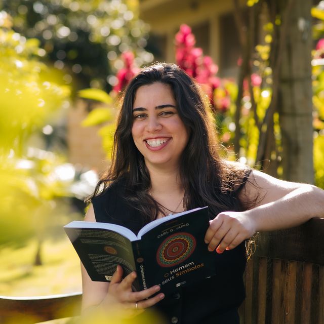 Letícia  Corrêa Celidonio, Psicólogo Vila Velha