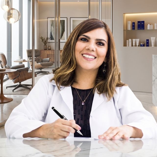 Caren Vanessa Cupertino, Ginecologista Brasília