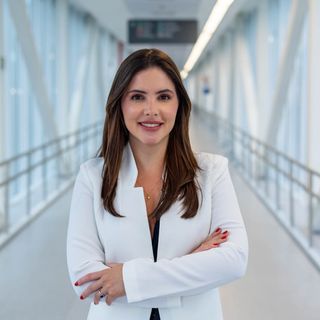 Karen  Vincenzi, Dermatologista Passo Fundo